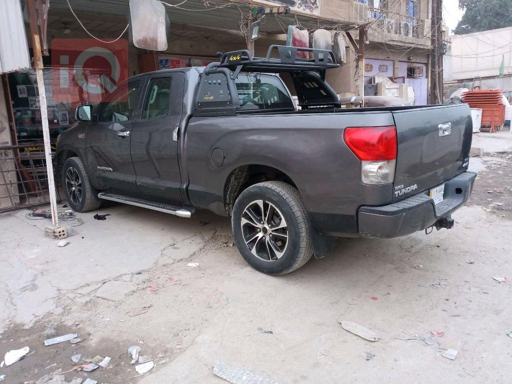 Toyota Tundra